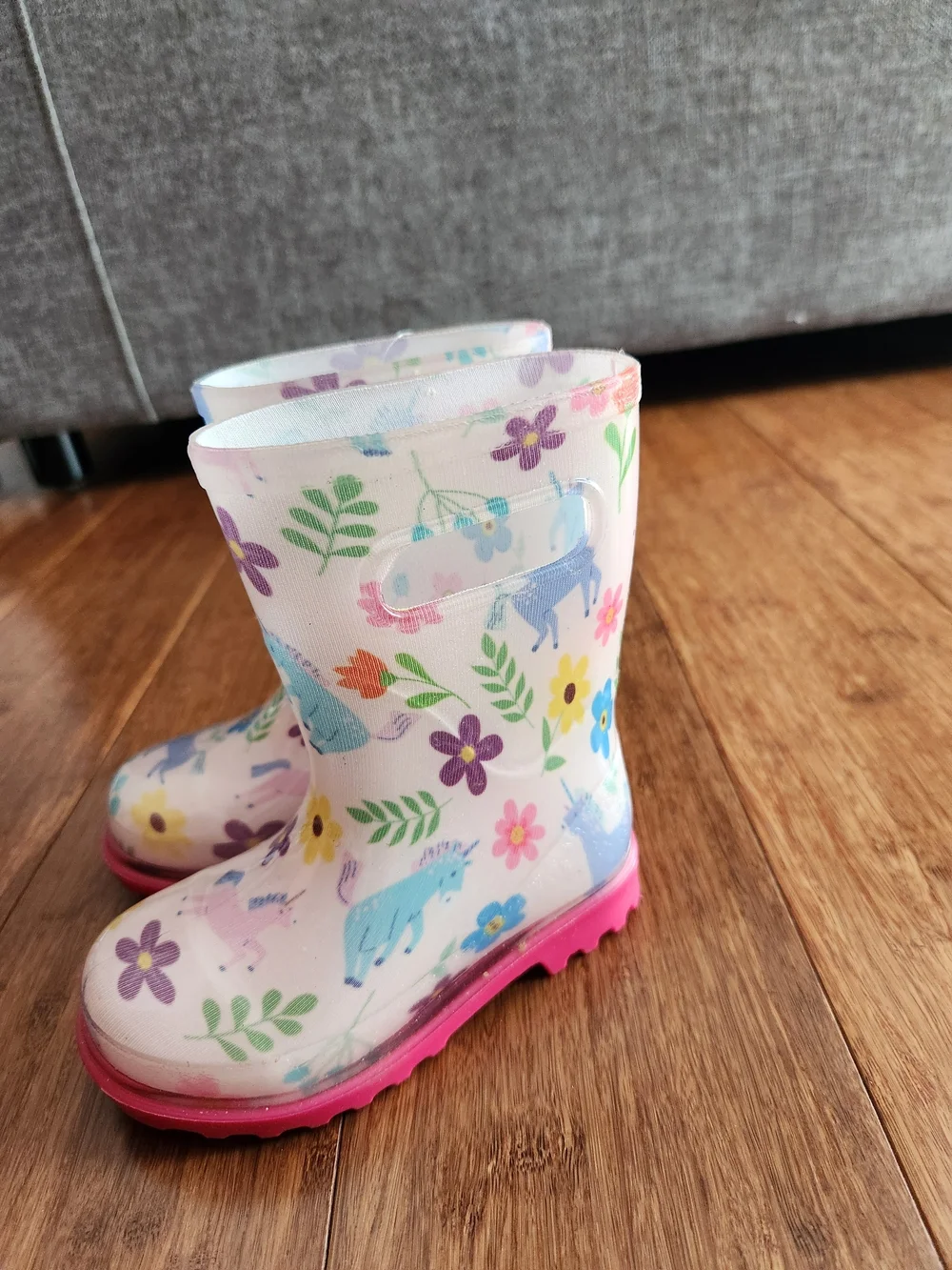 NWT Blue Mountain Girls Unicorn And Flowers Colorful Rain Boots Kids, Size 5